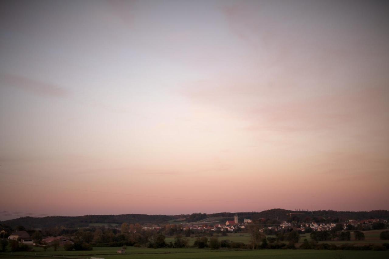 Bett'N Glueck - Uebernachtung & Fruehstueck Bed and Breakfast Zusmarshausen Exteriör bild