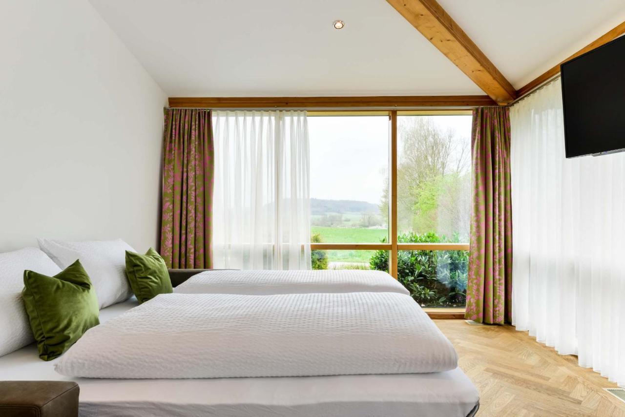 Bett'N Glueck - Uebernachtung & Fruehstueck Bed and Breakfast Zusmarshausen Exteriör bild