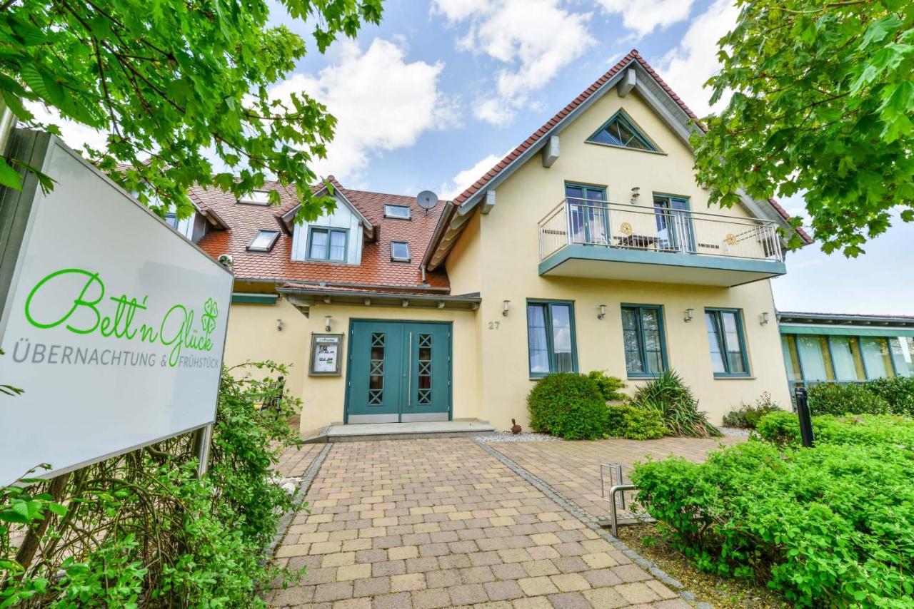 Bett'N Glueck - Uebernachtung & Fruehstueck Bed and Breakfast Zusmarshausen Exteriör bild