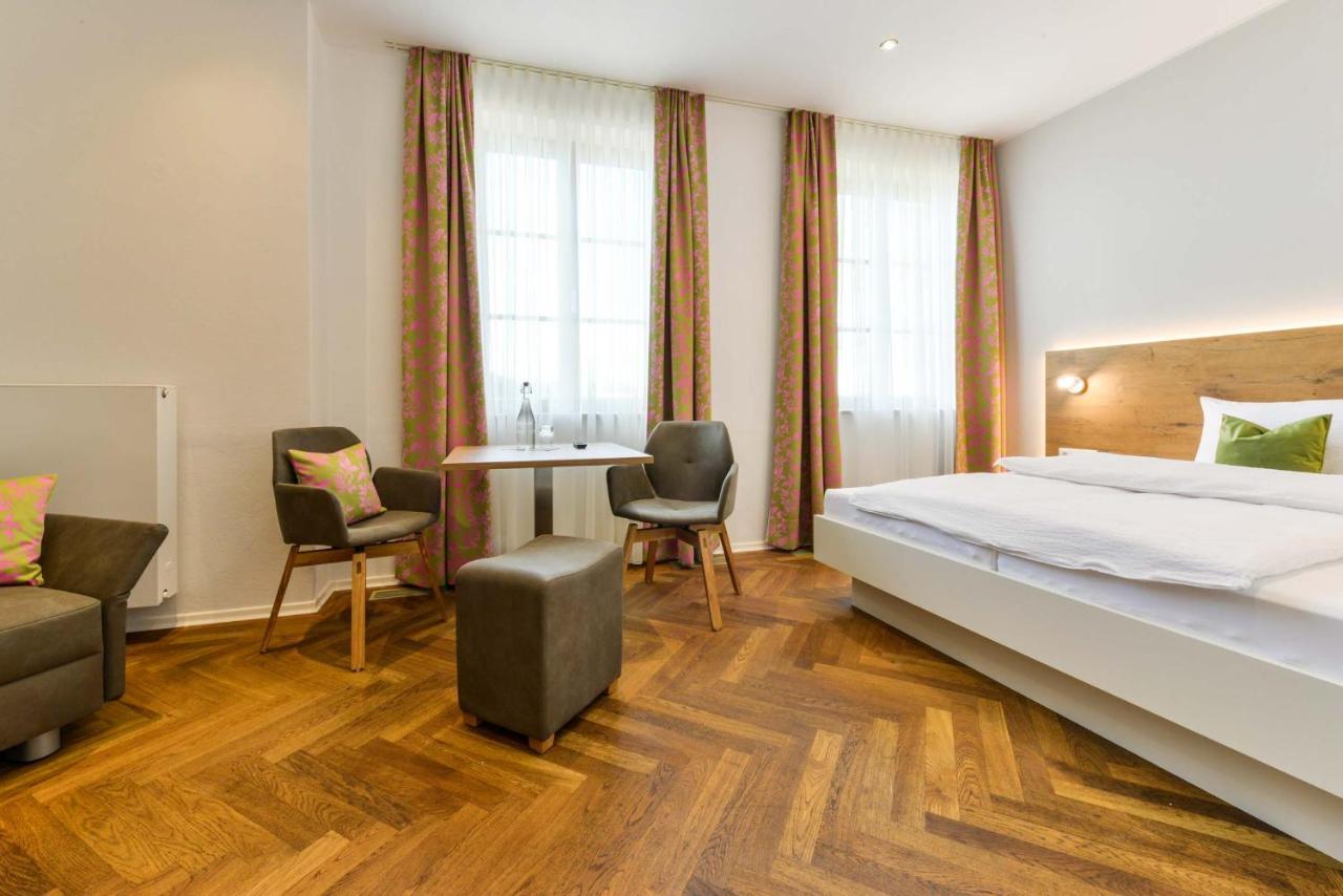 Bett'N Glueck - Uebernachtung & Fruehstueck Bed and Breakfast Zusmarshausen Exteriör bild